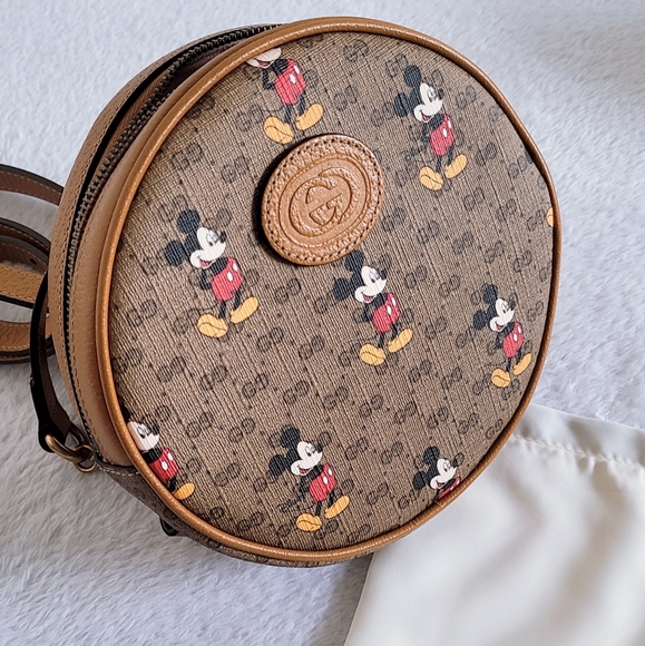 Authentic Gucci x Disney Mickey Mouse GG Supreme Monogram Mini Round Backpack - Picture 9 of 16